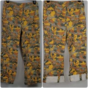 MetroStyle Cargo Pants/Camo/Size: 10 (500)